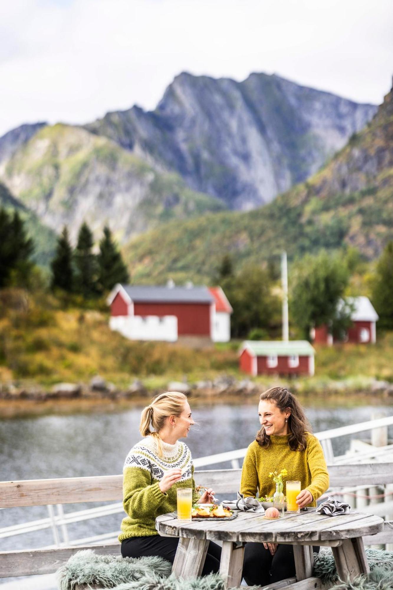 Nyvagar Rorbuhotell - By Classic Norway Hotels Kabelvåg Zewnętrze zdjęcie